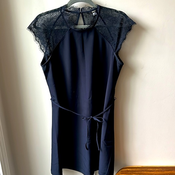 Only lace detailed dress in navy blue size 10 - Picture 5 of 6